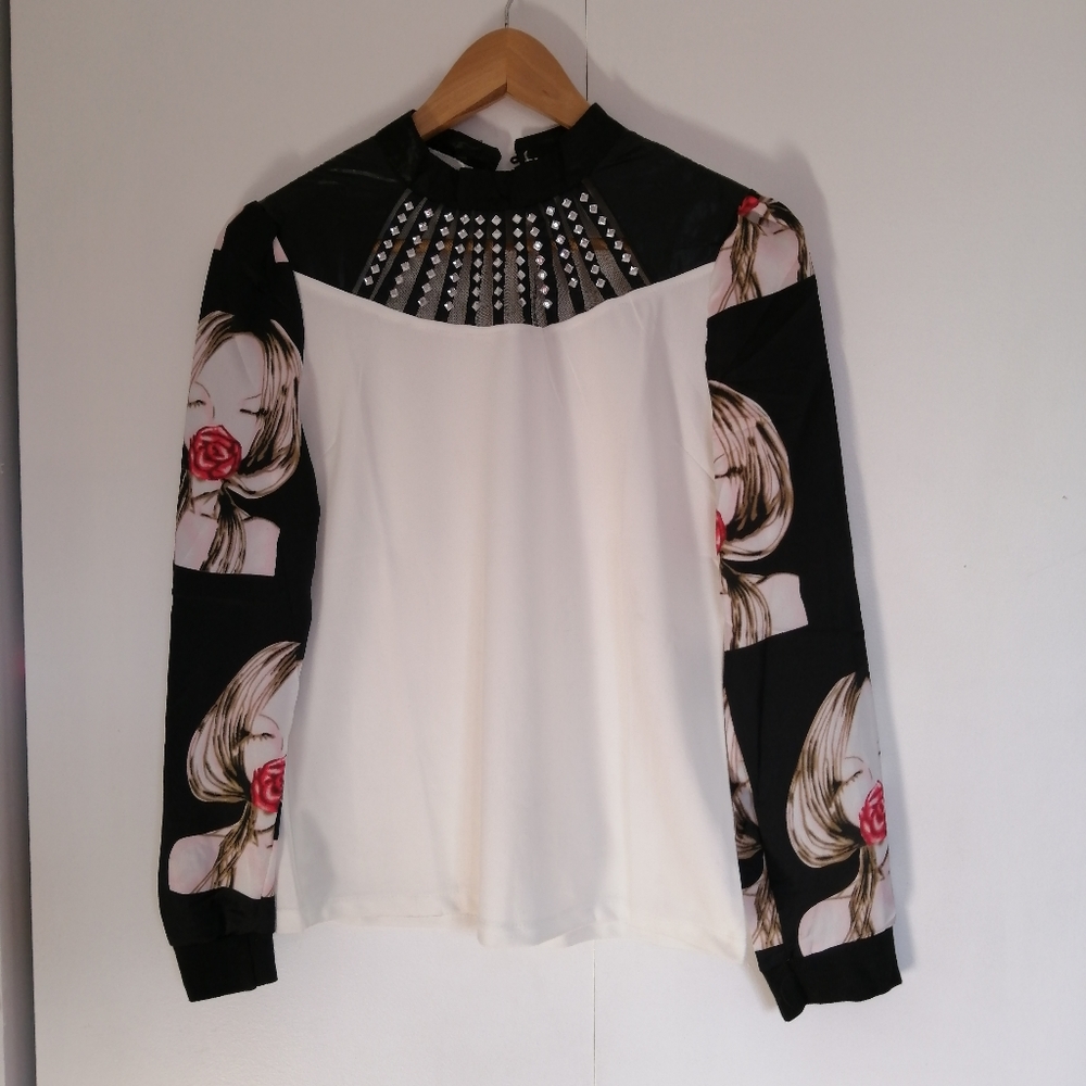 ONE OF A KIND BLOUSE. Measure in description.